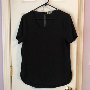 Black flowy tee!